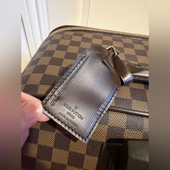 Louis Vuitton suitcase about 26x18x10 inches - Picture 9 of 16